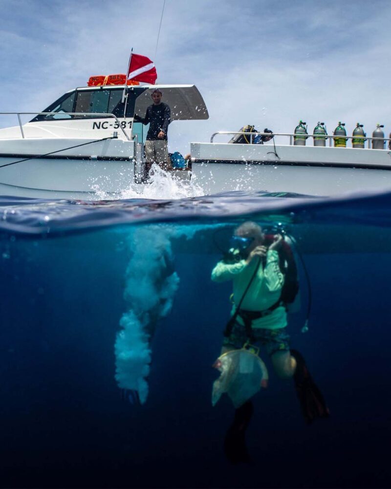 boat diving in Curaçao